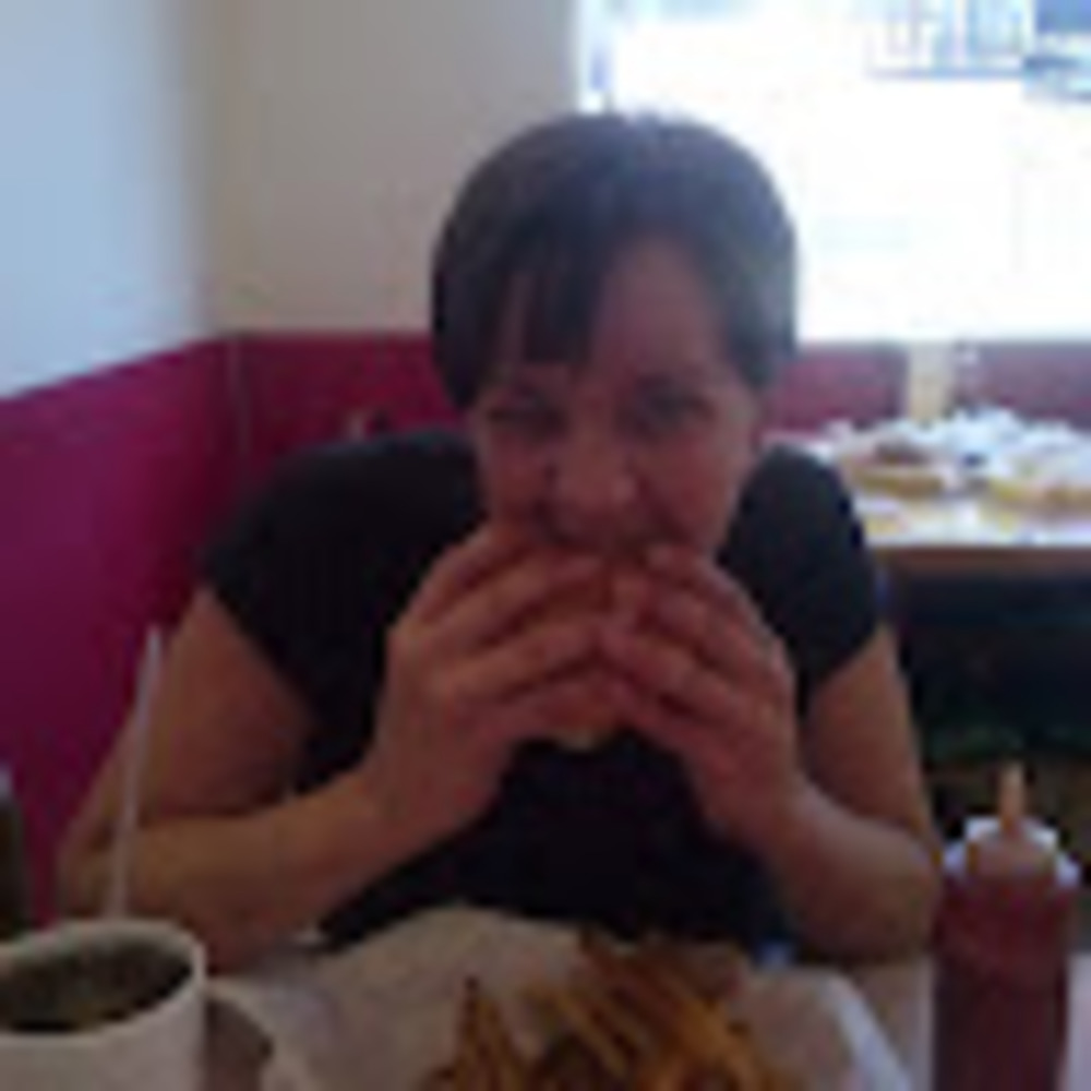 Meet your Posher, Christine